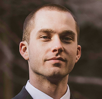 Thomas Whitfield, analyste spécialisé en trading sur le marché des cryptomonnaies, portrait